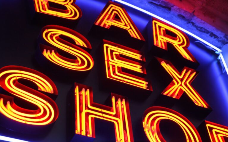 Sex-shop gay en ligne pas cher : choisir le bon site !
